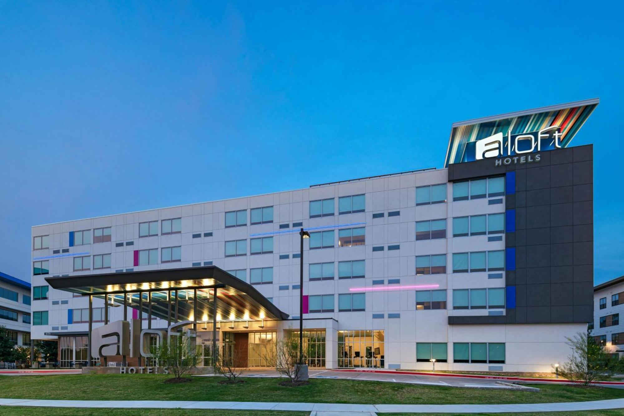 ホテル Aloft Austin Southwest エクステリア 写真